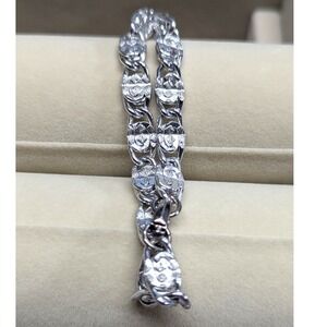 Vtg Sarah Coventry Link Bracelet Silvertone Textured Retro FoldOver Box Clasp